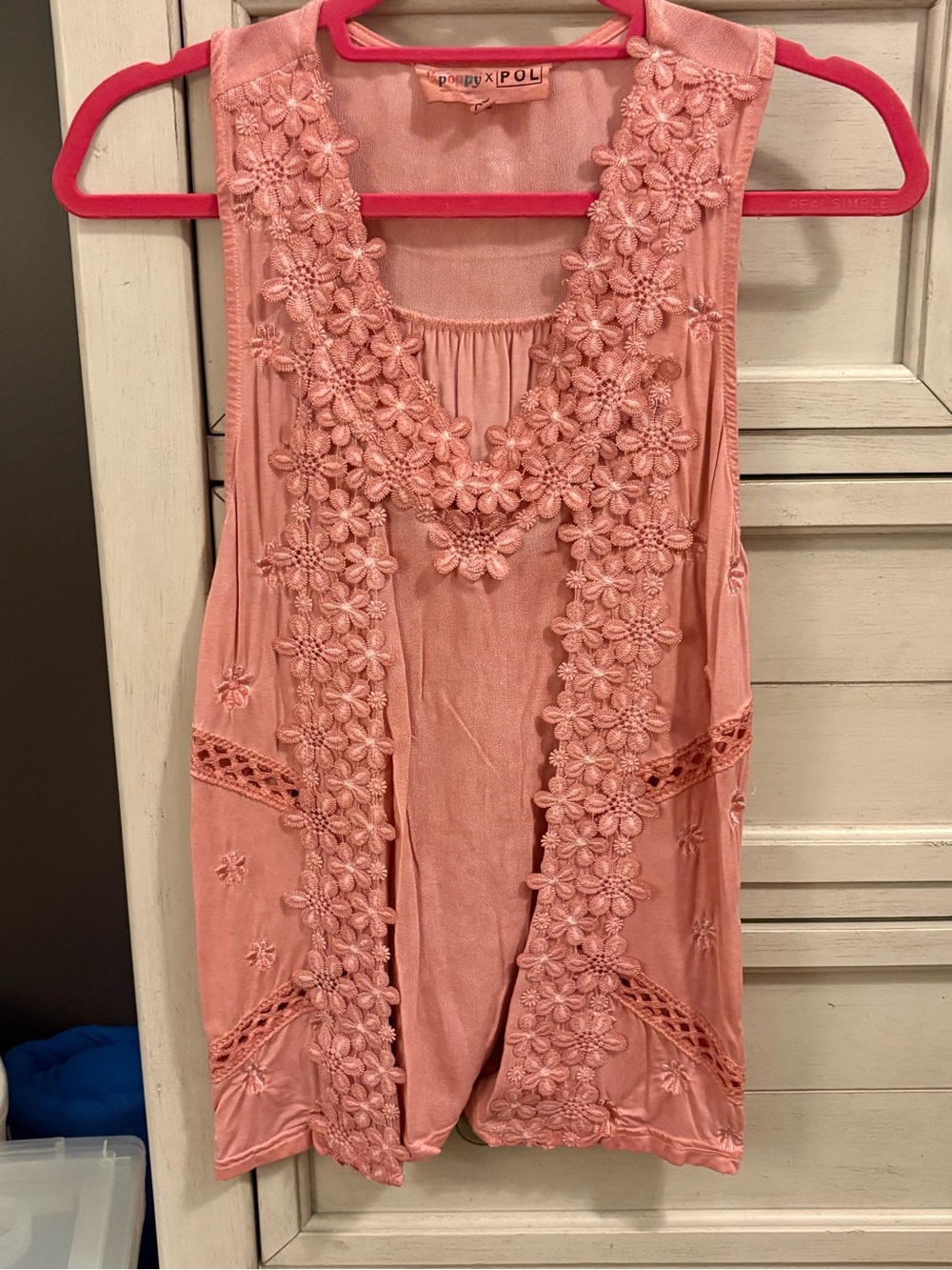 POL Sleeveless Pink Floral-Accent Women’s Top